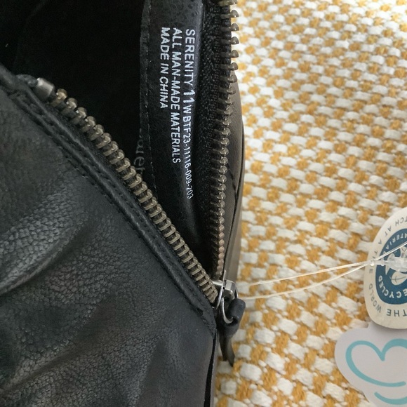 Baretraps serenity Ankle boots  size 11 NWT - Picture 10 of 10